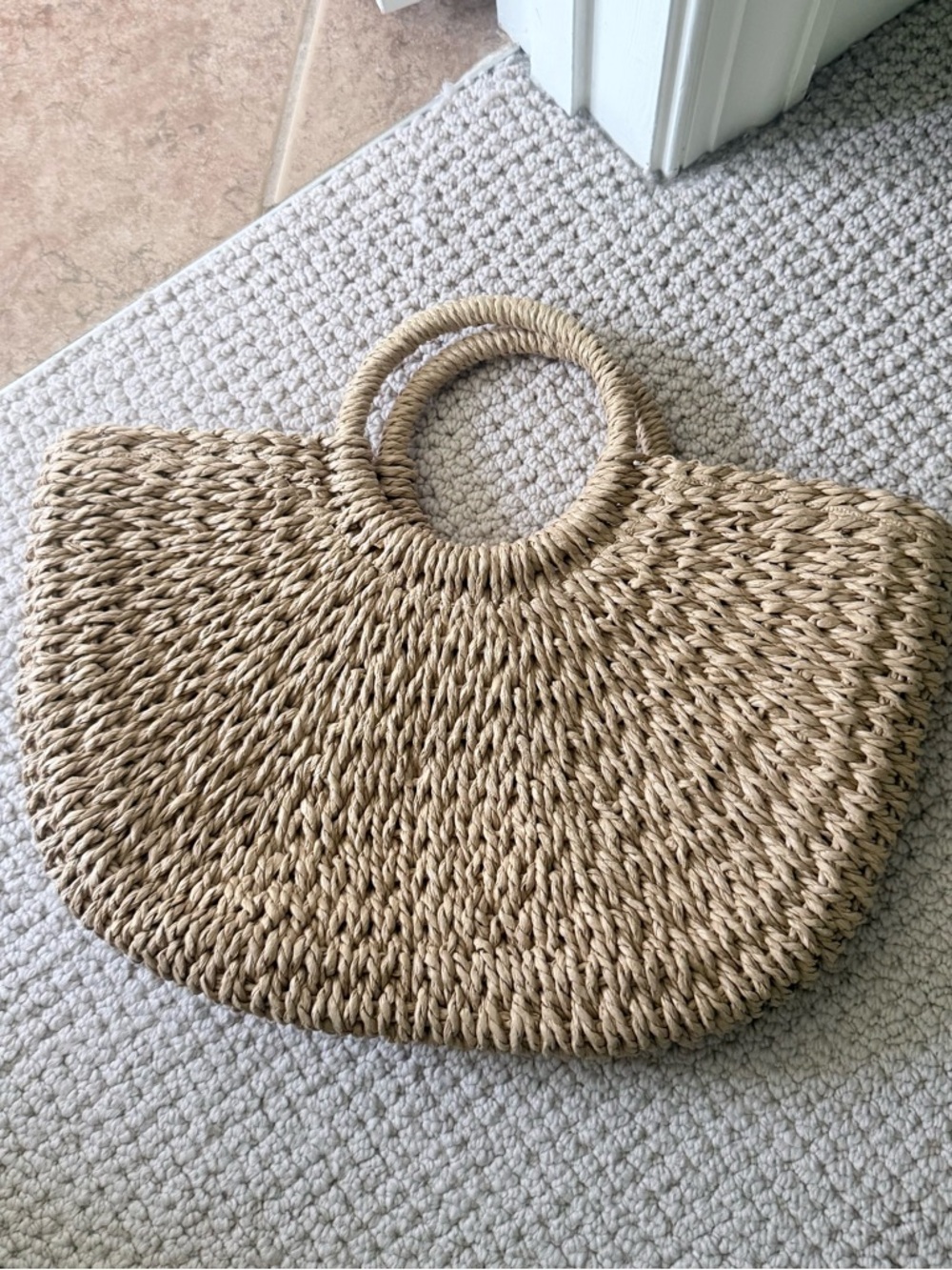 Natural Straw Round-Handle Tote Bag